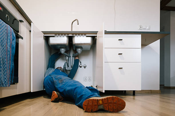 Professional Leak Detection technician working in Donnelsville, OH